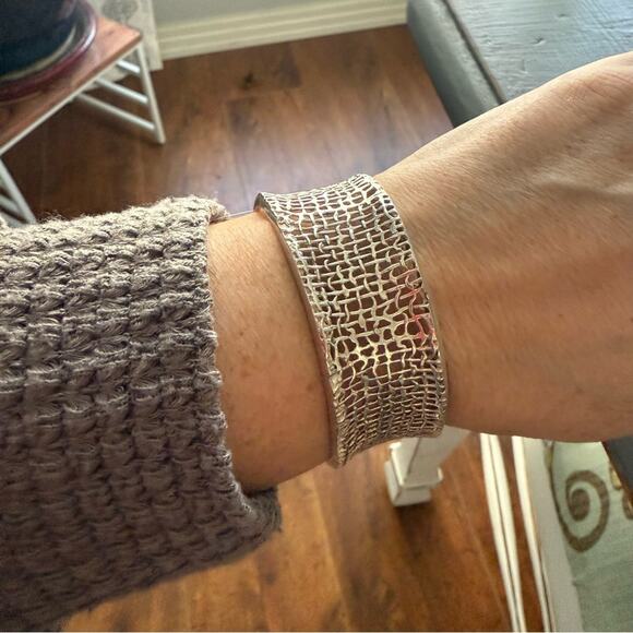 Silpada 925 Sterling Silver Woven Textured Cuff Bracelet - Picture 4 of 11